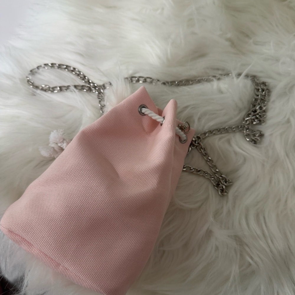 Dior Beauty Drawstring Bag - Picture 10 of 13